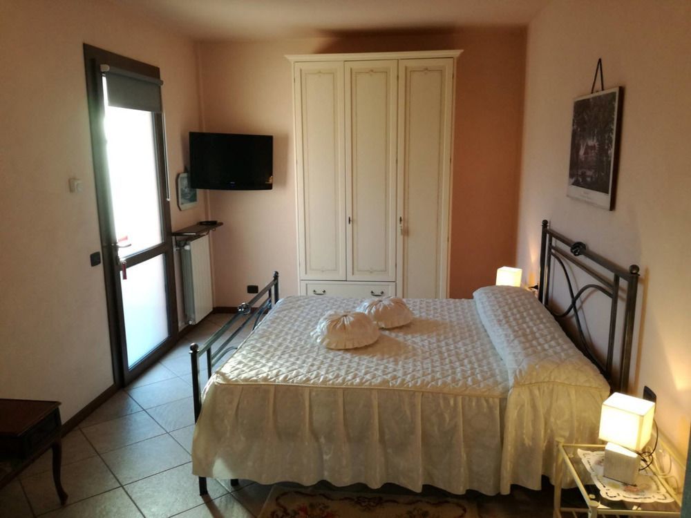 Villarosybeb Paruzzaro Bagian luar foto